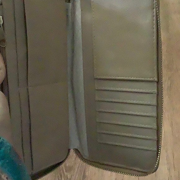 Flower wallet - Picture 3 of 3